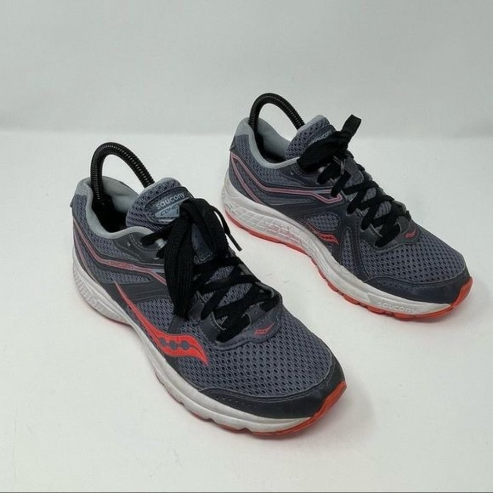 Saucony Women’s Gel Cohesion 11 Gray Orange Running shoes Size 7.5